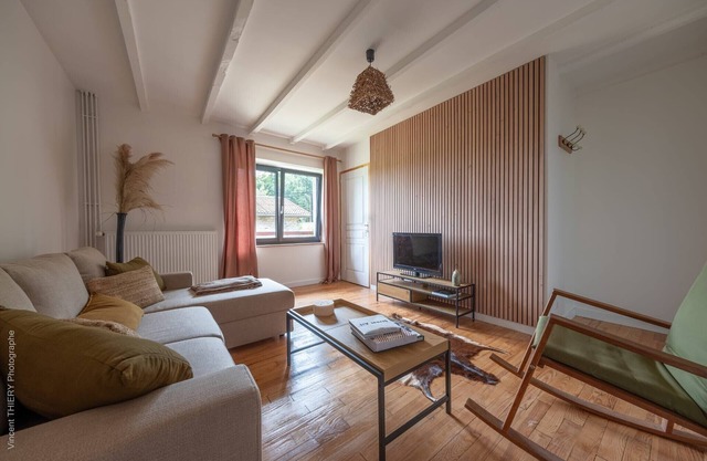 Holiday Home 'Charming Gîte Le 1681 Xl' with Wi-Fi