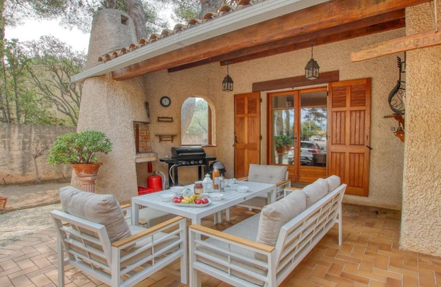 Holiday Home L'Arbousier by Interhome