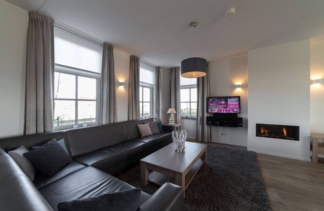 Holiday Home in Colijnsplaat by the Sea