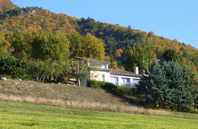 Holiday home in the heart of nature, 5 minutes from Digne