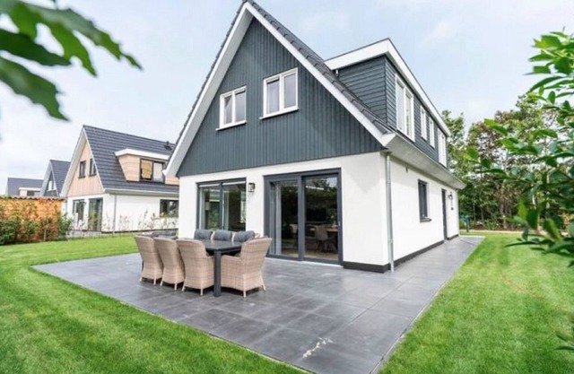 Holiday Home in Texel near the Sea