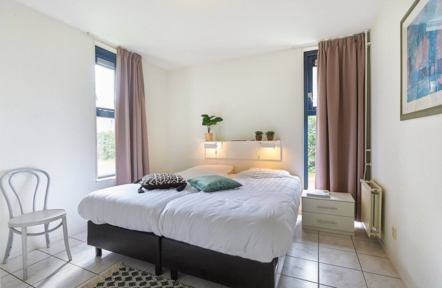 Holiday Home in Zeeland with Spacious Garden