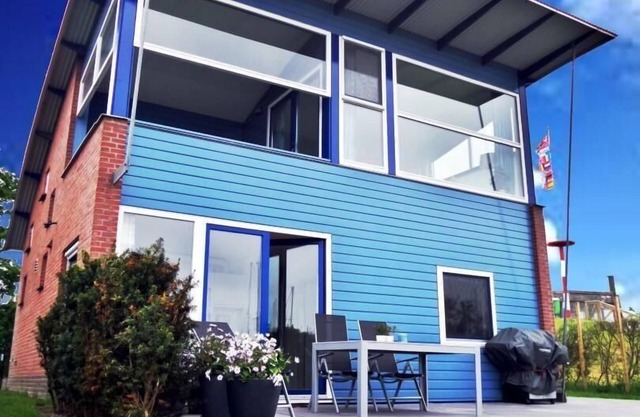 Holiday home "Jasmin" with a view of the water