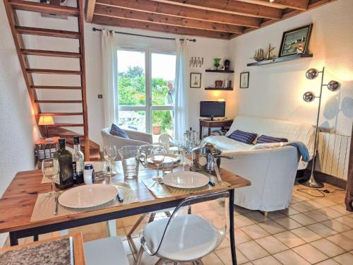 Holiday Home La Baie des Corsaires-9 by Interhome