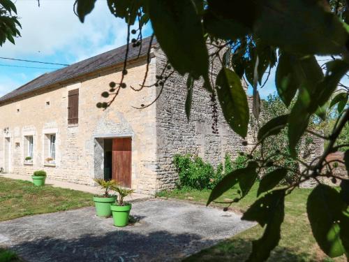 Holiday Home Le Clos Renard by Interhome