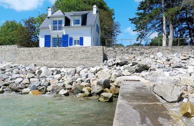 Holiday Home Les Embruns by Interhome