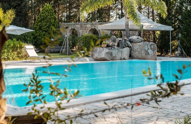 Holiday Home 'Tenuta San Trifone' with Private Pool, Wi-Fi and Air Conditioning