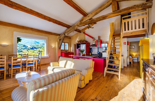 Holiday Home 'Villa Provence Vue Panoramique -' with Mountain View, Private Pool and Wi-Fi