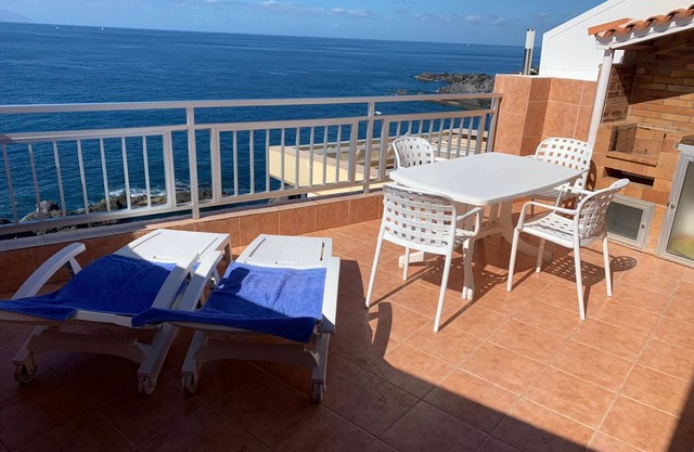 Holiday Home with Views of La Gomera and La Palma