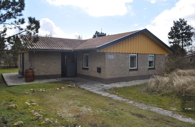 holiday home "Wad and Wal" with swimming pool