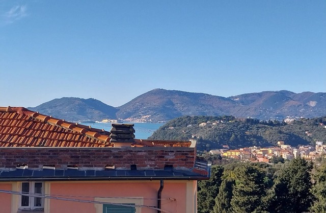 Holiday home with large terrace in ancient ligurian village, close to the beach