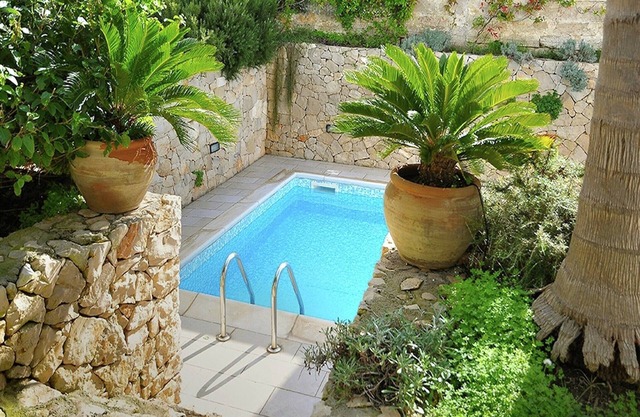 Holiday home with sea view