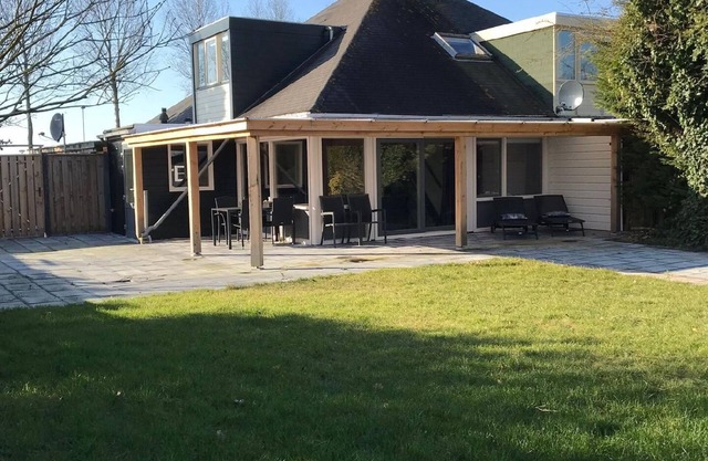 Holiday home with wallbox