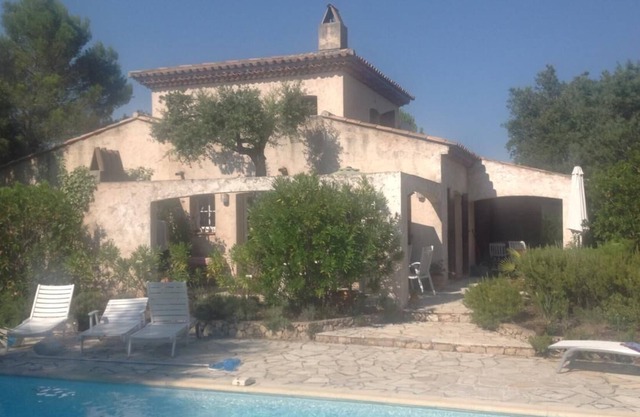 Holiday house La Londe les Maures for 1 - 4 persons with 3 bedrooms - Holiday home