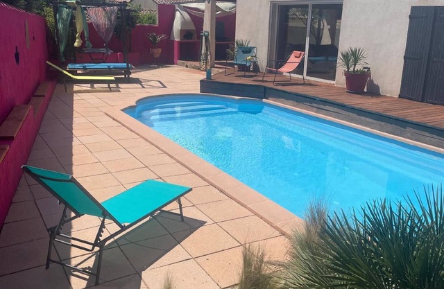 Holiday house Cuges les Pins for 1 - 12 persons with 4 bedrooms - Row house