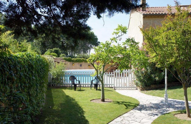 Holiday house for rent with private pool near Gordes - Luberon - Provence