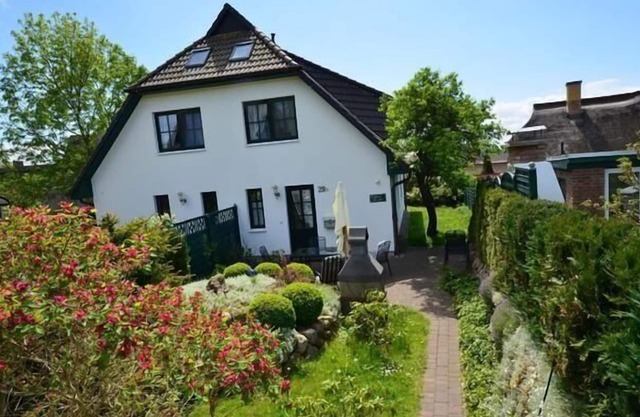 Holiday house Groß Zicker for 1 - 8 persons with 5 bedrooms - Holiday home