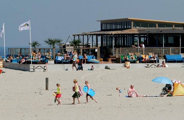 Holiday house IJmuiden for 1 - 3 persons with 2 bedrooms - Holiday home