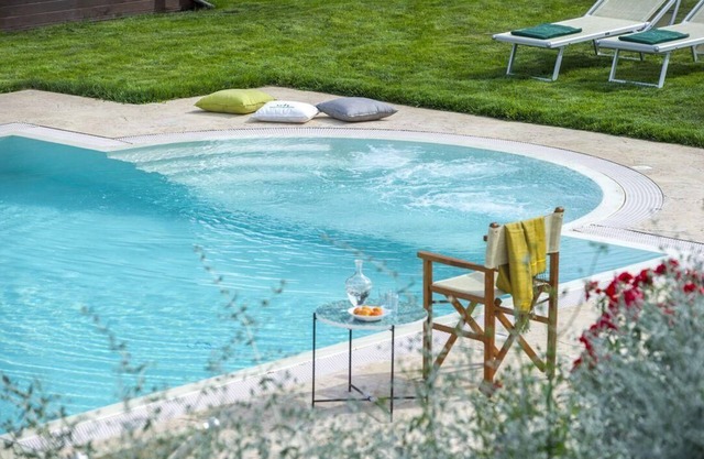 Holiday house Orciano di Pesaro for 1 - 8 persons with 4 bedrooms - Holiday home