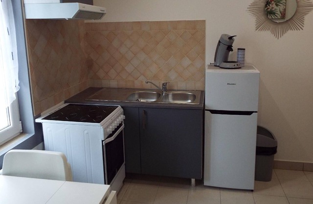 Holiday house Mantes la Ville for 1 - 2 persons with 1 bedroom - Row house