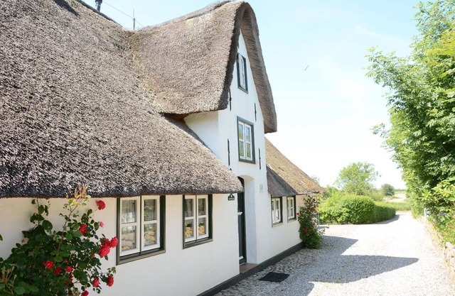 Holiday house Midlum for 1 - 3 persons with 2 bedrooms - Holiday home