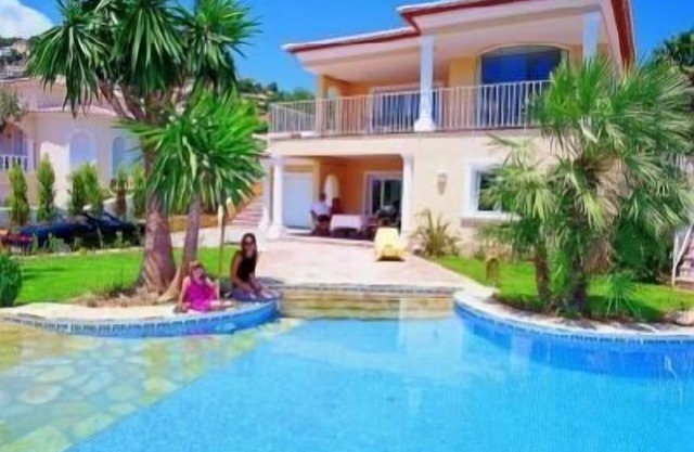 Holiday house Moraira for 1 - 4 persons with 2 bedrooms - Holiday home