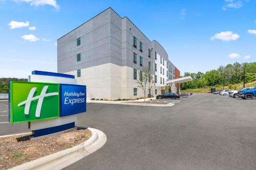 Holiday Inn Express Asheville Woodfin by IHG