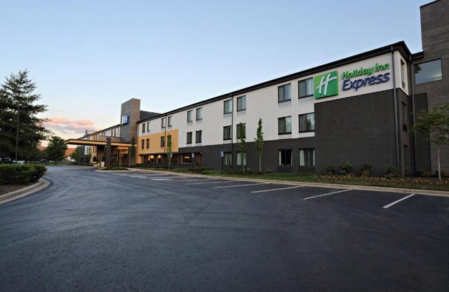 Holiday Inn Express Brentwood-South Cool Springs by IHG