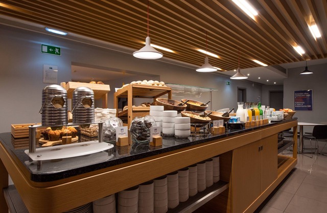 Holiday Inn Express Lisbon Airport by IHG