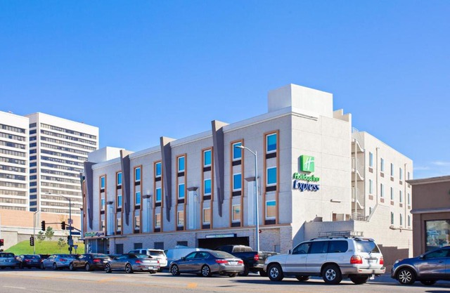 Holiday Inn Express West Los Angeles by IHG