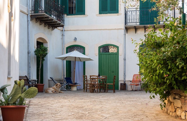 Holiday Home Casina ai Fraginesi with Mountain View, Shared Garden & Wi-Fi