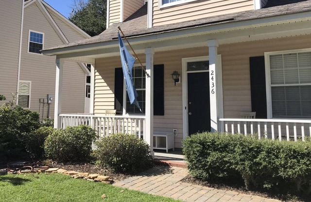 Home in Mt. Pleasant Close to IOP Beach