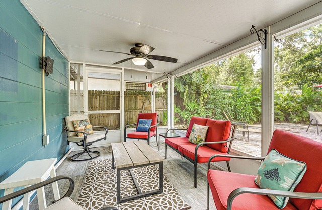 Home w/Expansive Patio, 3 Mi to Busch Gardens!
