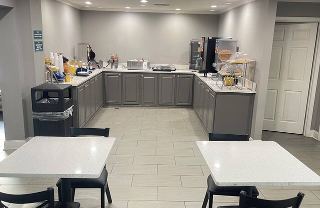 Homegate Inn And Suites Collierville TN