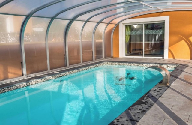 Homerez - Modern apartment with pool in Plan-d'Aups 55 m² - Spa included