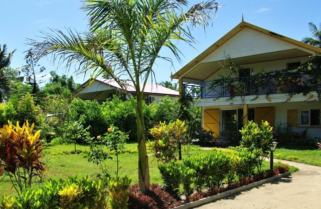 Homerez - 200 m away from the beach! Villa for 8 ppl. at Foulpointe Madagascar