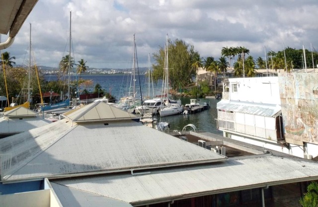 Homerez - Appartement 1 km away from the beach for 6 ppl. at Les Trois-Îlets