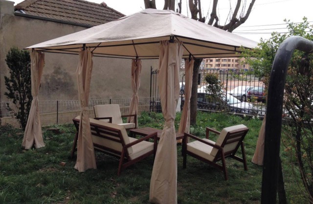 Homerez - Apt in Roanne with garden