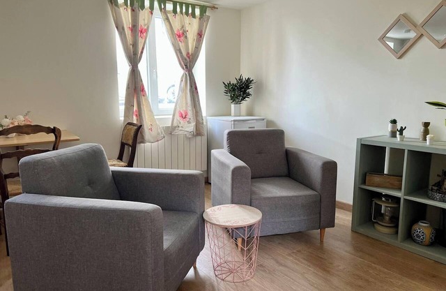 Homerez - Apt in Stains, near Paris