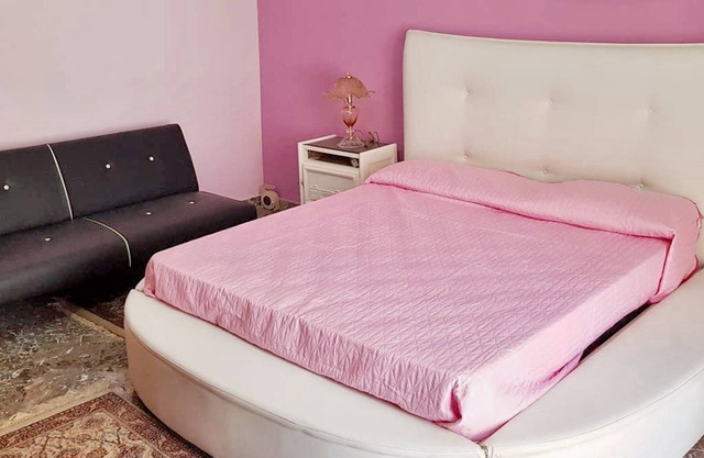 Homerez - Apt. in Tuglie with Fireplace