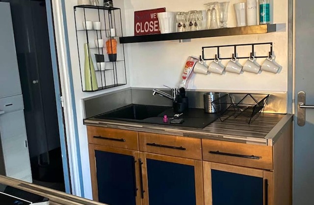 Homerez - Beautiful apartement for 3 ppl. with terrace at Corbeil-Essonnes