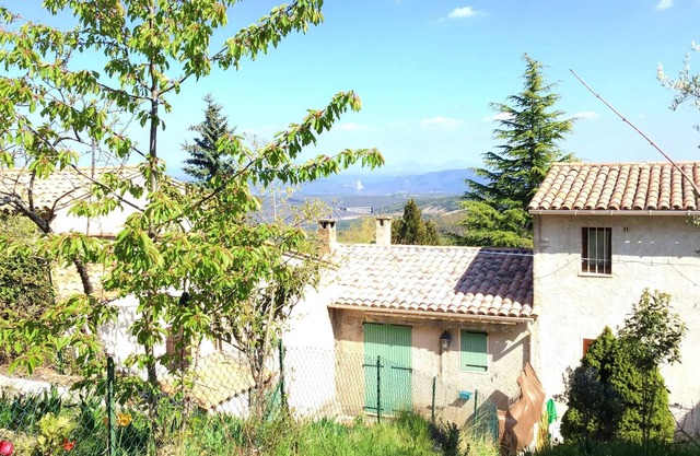 Homerez - Beautiful house for 2 ppl. with garden and terrace at Vachères