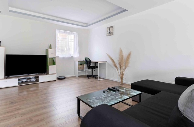 Homerez - Beautiful house for 6 ppl. with terrace at Floirac