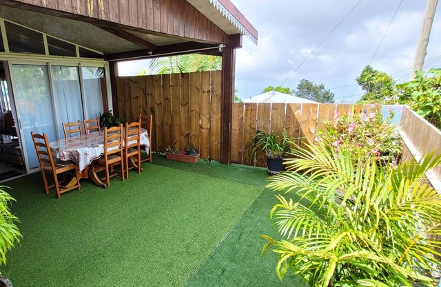 Homerez - Big house for 12 ppl. with sea view, garden and terrace at Pont d'Yves