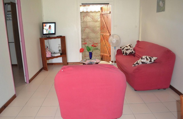 Homerez - Charming house in Morne-À-l'Eau, terrace