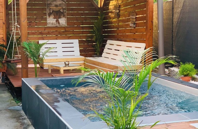 Homerez - Charming villa in Lamentin with private pool