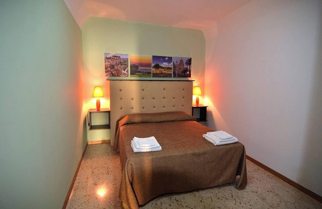 Homerez - Chic Apartment in Ragusa 70m² with View