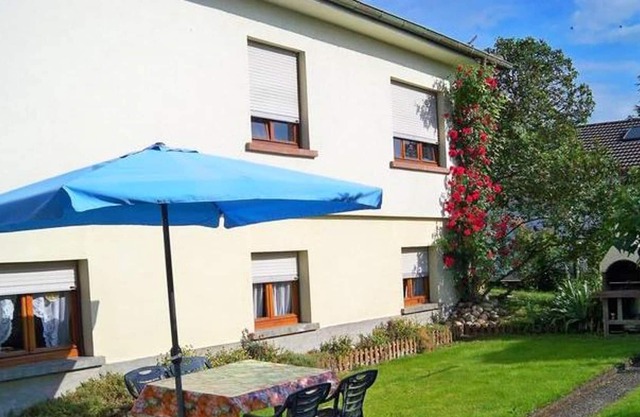 Homerez - Nice apartement for 4 ppl. with garden and terrace at Jebsheim