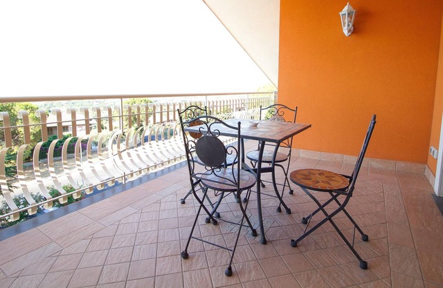 Homerez - Nice appartement 9 km away from the beach for 6 ppl. at Trecastagni