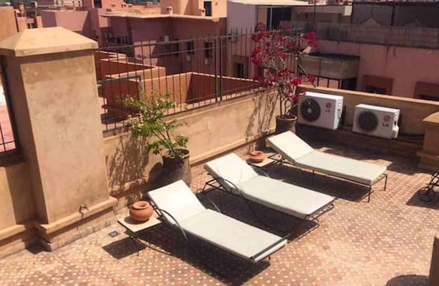 Homerez - Nice appartement for 6 ppl. with shared pool and terrace at Marrakesh